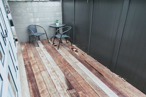 Photo of property in 4a Wilkins Street, Freemans Bay, Auckland, 1011