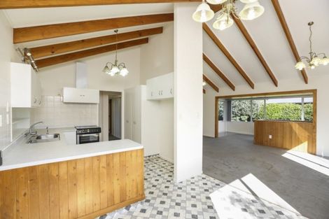 Photo of property in 18b Karamea Street, Whalers Gate, New Plymouth, 4310