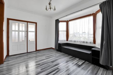 Photo of property in 21 Morrissey Street, Hawera, 4610