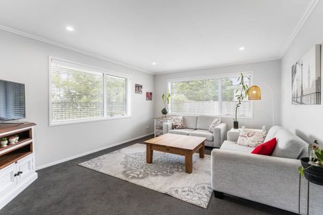 Photo of property in 10 Grenache Way, Kumeu, 0810