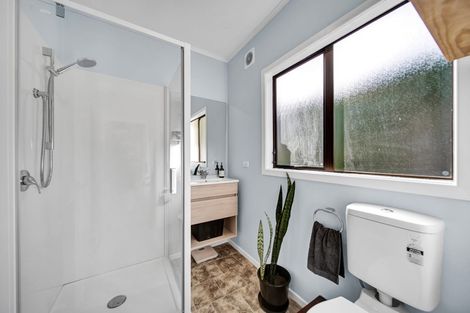 Photo of property in 118a South Road, Spotswood, New Plymouth, 4310