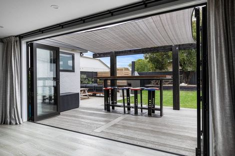 Photo of property in 42 Brandon Street, Alexandra, 9320