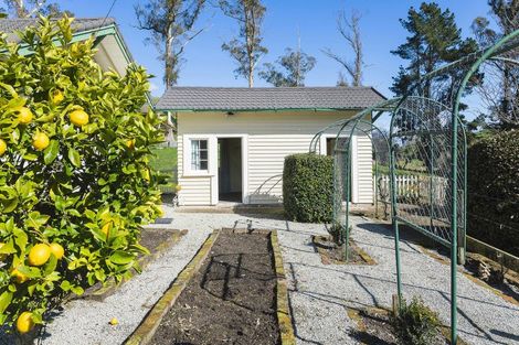 Photo of property in 1909 Tiniroto Road, Waerengaokuri, Manutuke, 4072
