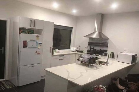 Photo of property in 91a Northland Road, Northland, Wellington, 6012