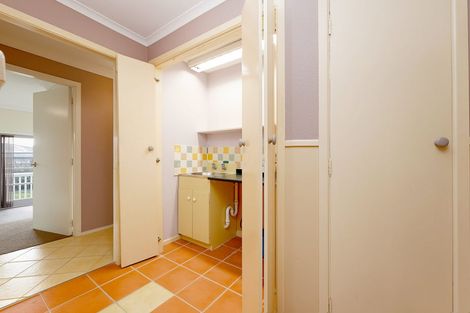 Photo of property in 27 Metcalfe Road, Ranui, Auckland, 0612