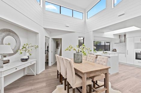 Photo of property in 1/22 Bevyn Street, Castor Bay, Auckland, 0620