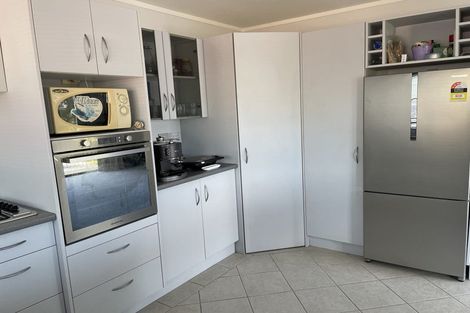 Photo of property in 3a Mckenzie Avenue, Arkles Bay, Whangaparaoa, 0932