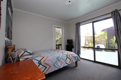 Photo of property in 31 Aronia Way, Goodwood Heights, Auckland, 2105