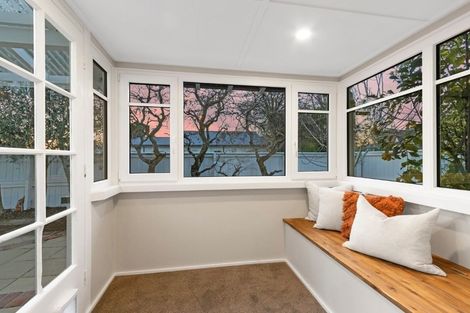 Photo of property in 32 Bowenvale Avenue, Cashmere, Christchurch, 8022