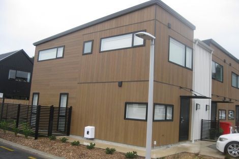 Photo of property in 8 Raeble Walkington Lane, Wallaceville, Upper Hutt, 5018