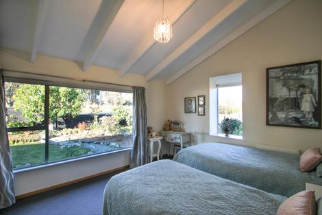 Photo of property in 27 Essex Street, Weston, Oamaru, 9401