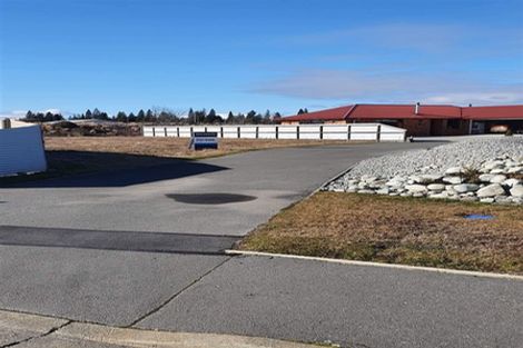 Photo of property in 13 Greenfield Place, Twizel, 7901