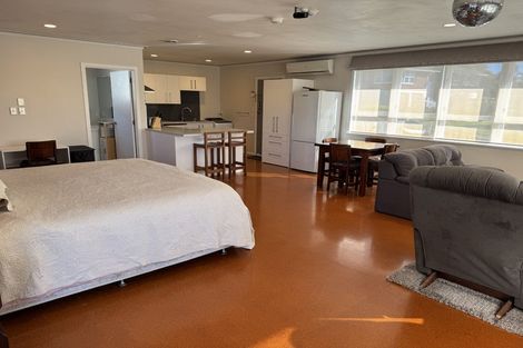 Photo of property in 68 Udys Road, Pakuranga, Auckland, 2010