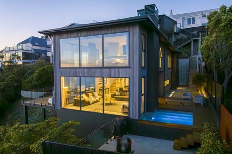 Photo of property in 14 Shalimar Crescent, Khandallah, Wellington, 6035