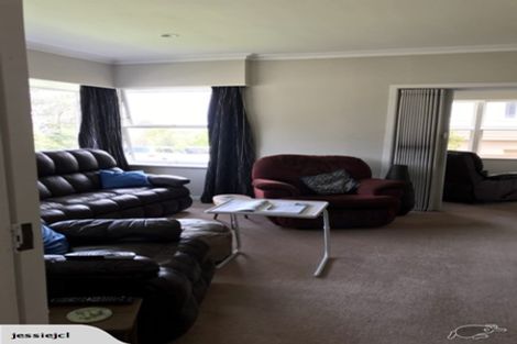 Photo of property in 236 Forrest Hill Road, Forrest Hill, Auckland, 0620
