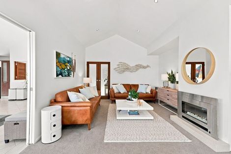 Photo of property in 32a Castor Bay Road, Castor Bay, Auckland, 0620