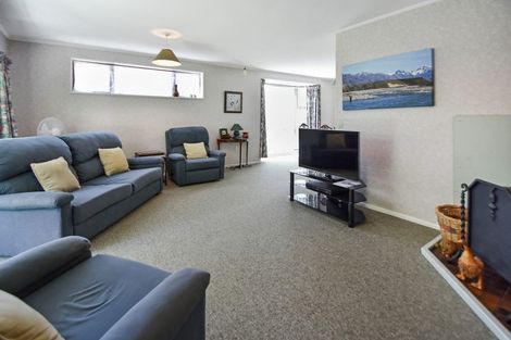 Photo of property in 7 Benmore Place, Omarama, 9412