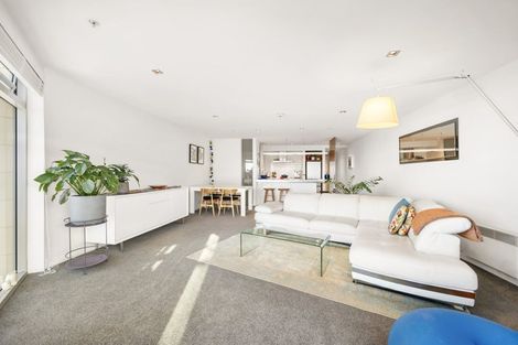 Photo of property in Piermont Apartments, 6e/82 Cable Street, Te Aro, Wellington, 6011