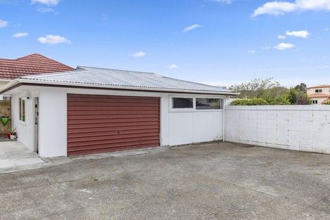Photo of property in 19 Charleston Avenue, Boulcott, Lower Hutt, 5011