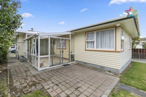 Photo of property in 15 Momona Street, Wainuiomata, Lower Hutt, 5014