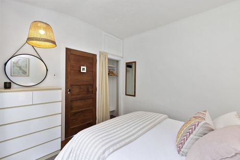 Photo of property in 147 Cockayne Road, Khandallah, Wellington, 6035