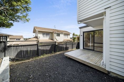 Photo of property in 44c Blakeborough Drive, Forrest Hill, Auckland, 0620