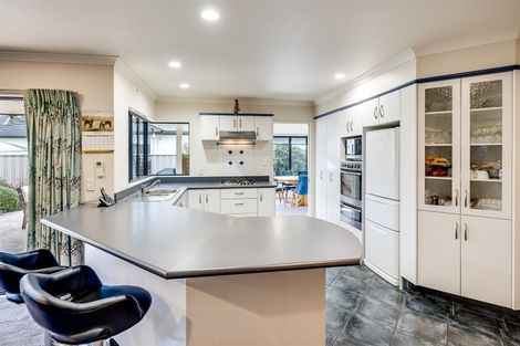 Photo of property in 17 Malbec Way, Greenmeadows, Napier, 4112