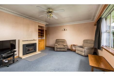 Photo of property in 2 Betten Street, Waimate, 7924