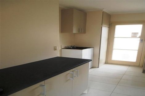 Photo of property in 1/68 Titirangi Road, New Lynn, Auckland, 0600