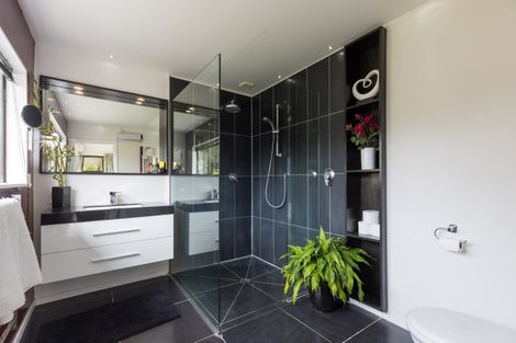 Photo of property in 68 Iwa Street, Mapua, 7005