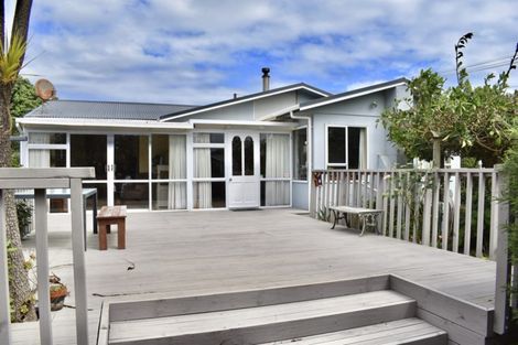 Photo of property in 30 Kapiti Lane, Otaki Beach, Otaki, 5512