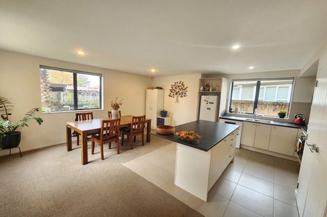 Photo of property in 2/3a Curzon Street, Onehunga, Auckland, 1061