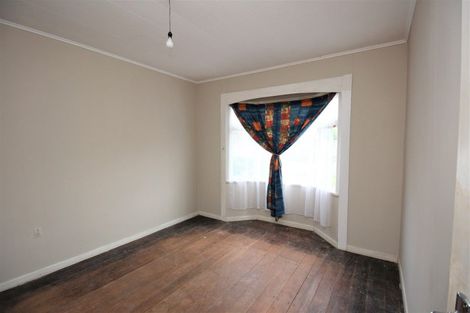 Photo of property in 12 Ngapapa Street, Urenui, 4375