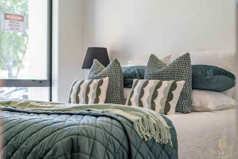 Photo of property in 14b Cairo Street, Upper Hutt Central, Upper Hutt, 5018