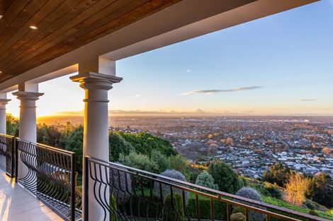 Photo of property in 80 Longhurst Terrace, Cashmere, Christchurch, 8022