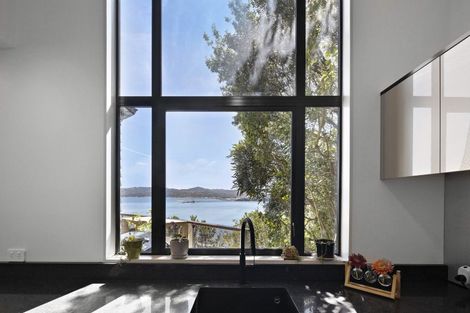 Photo of property in 55 Ferry Road, Days Bay, Lower Hutt, 5013