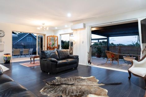 Photo of property in 16 Avon Rise, Welcome Bay, Tauranga, 3112