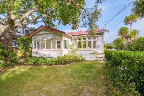 Photo of property in 27 Trafalgar Street, Waiwhetu, Lower Hutt, 5010