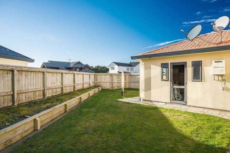 Photo of property in 3a Norwood Place, Johnsonville, Wellington, 6037