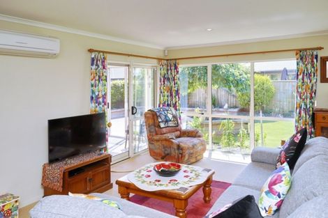 Photo of property in 48 O'neill Avenue, Northwood, Christchurch, 8051