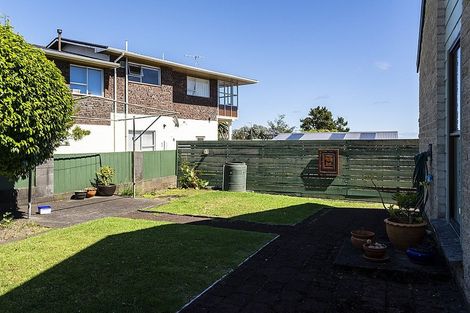 Photo of property in 174 Ngamotu Road, Spotswood, New Plymouth, 4310