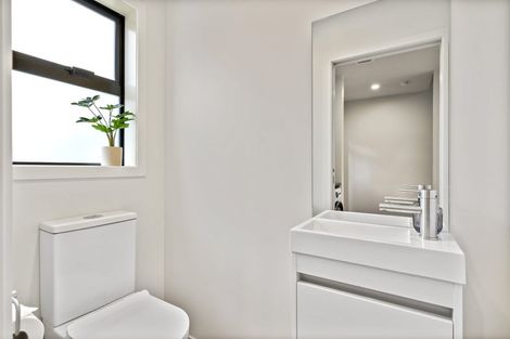 Photo of property in 2/25 Bush Street, Naenae, Lower Hutt, 5011