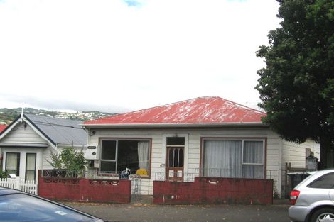 Photo of property in 108 Brougham Street, Mount Victoria, Wellington, 6011