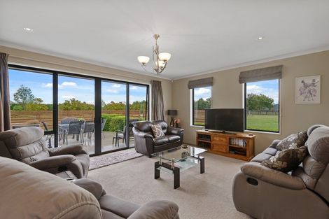 Photo of property in 1 Aviation Avenue, Fernside, Rangiora, 7471