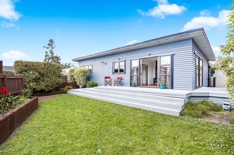 Photo of property in 37a Border Road, Henderson, Auckland, 0612