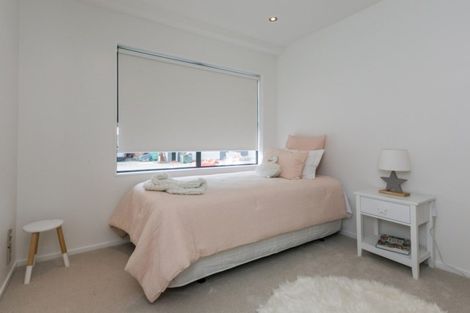 Photo of property in 201/7 Humber Street, Pandora, Napier, 4110