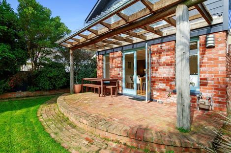 Photo of property in 7 Lawrence Street, Newtown, Wellington, 6021