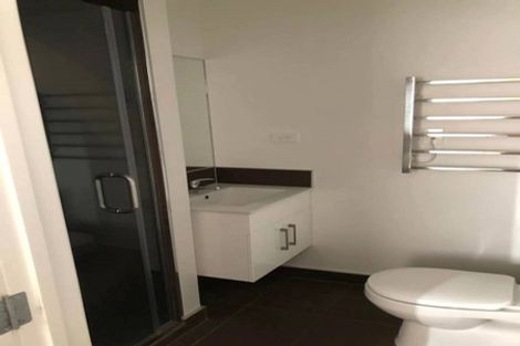 Photo of property in 2/53 May Street, Hamilton East, Hamilton, 3216