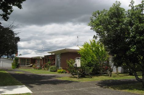 Photo of property in 13 Scott Avenue, Mangere Bridge, Auckland, 2022