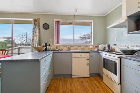 Photo of property in 6 Price Street, Waimate, 7924